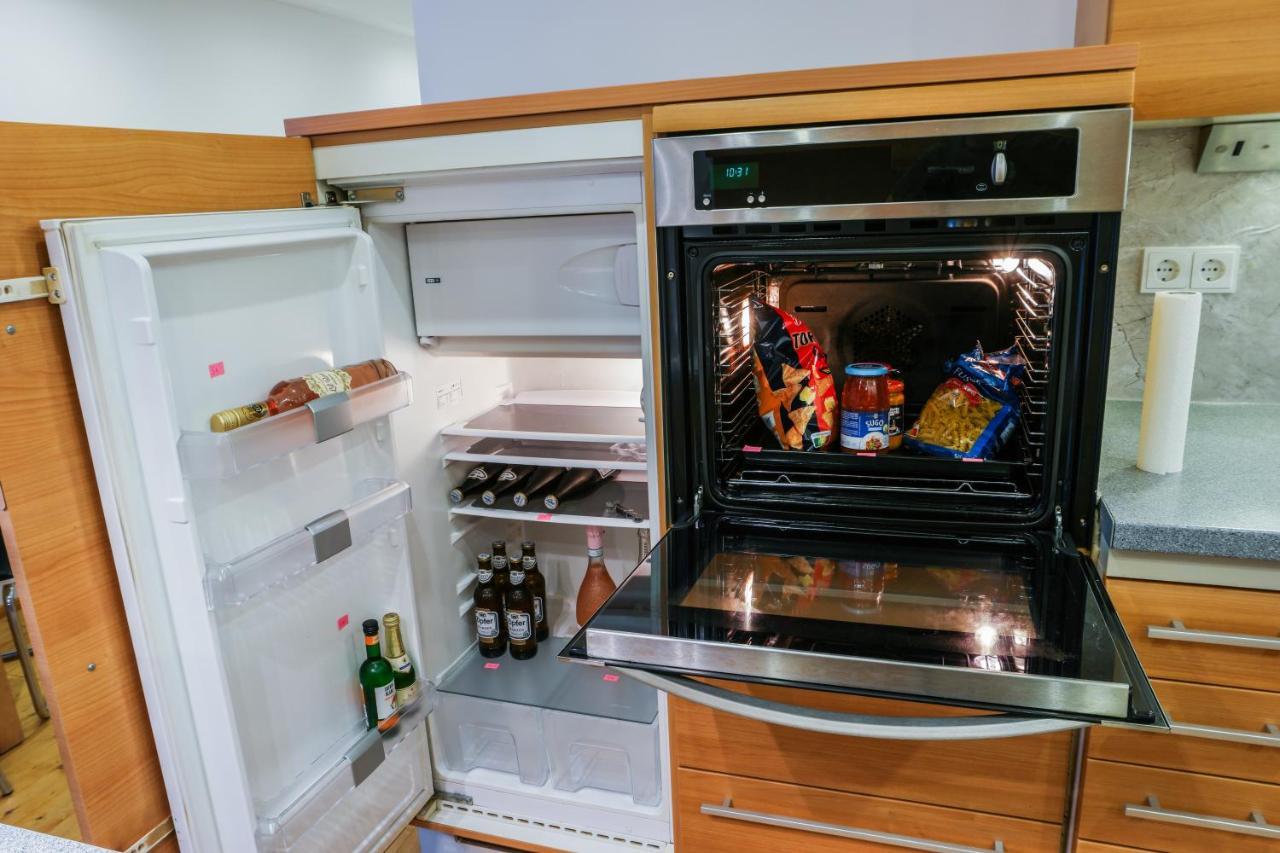 Отель Niceprice 24H Оберхофен Экстерьер фото