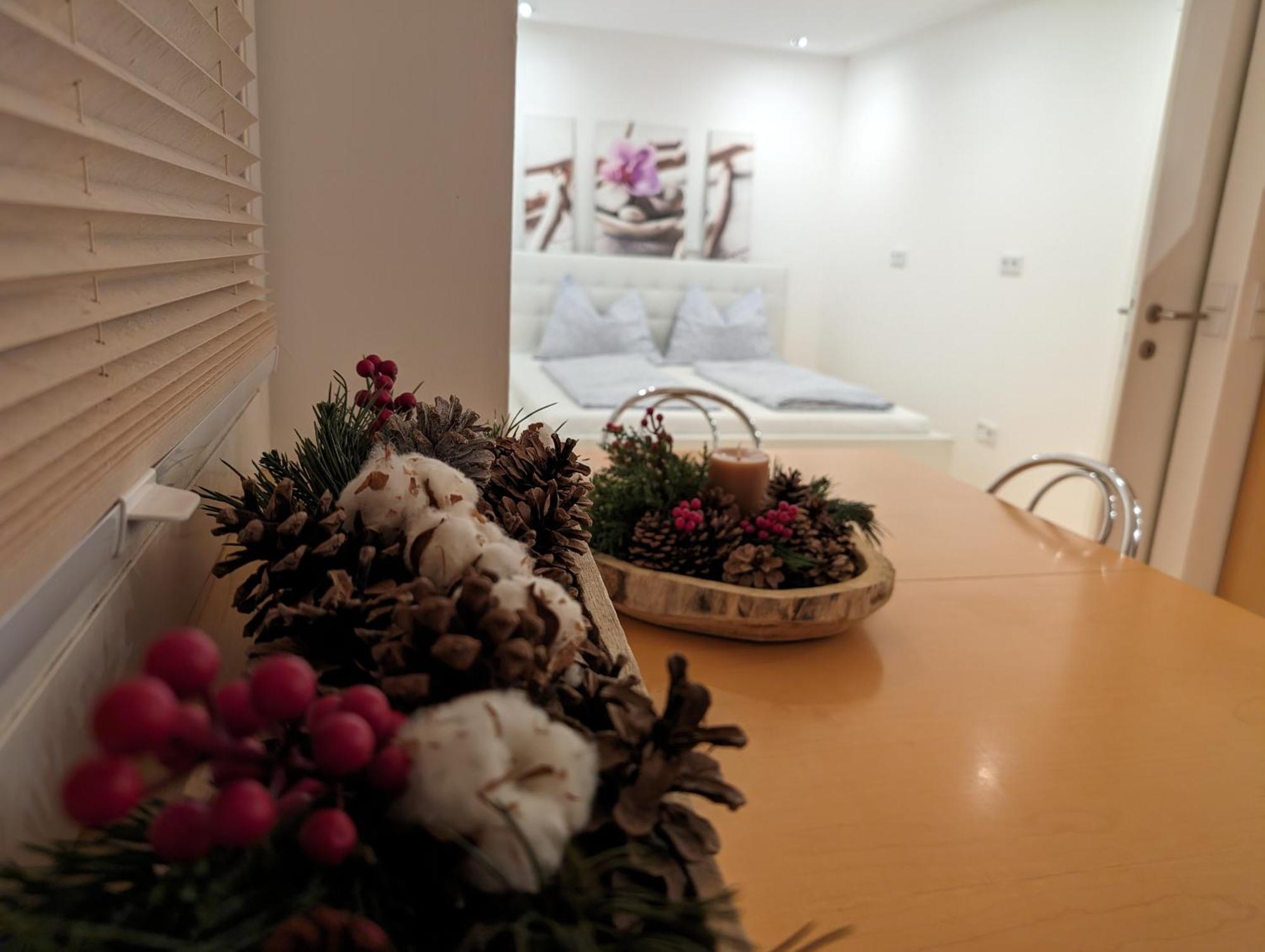 Отель Niceprice 24H Оберхофен Экстерьер фото